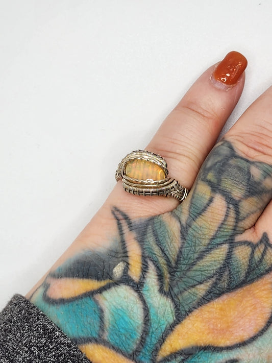 Welo Opal Ring