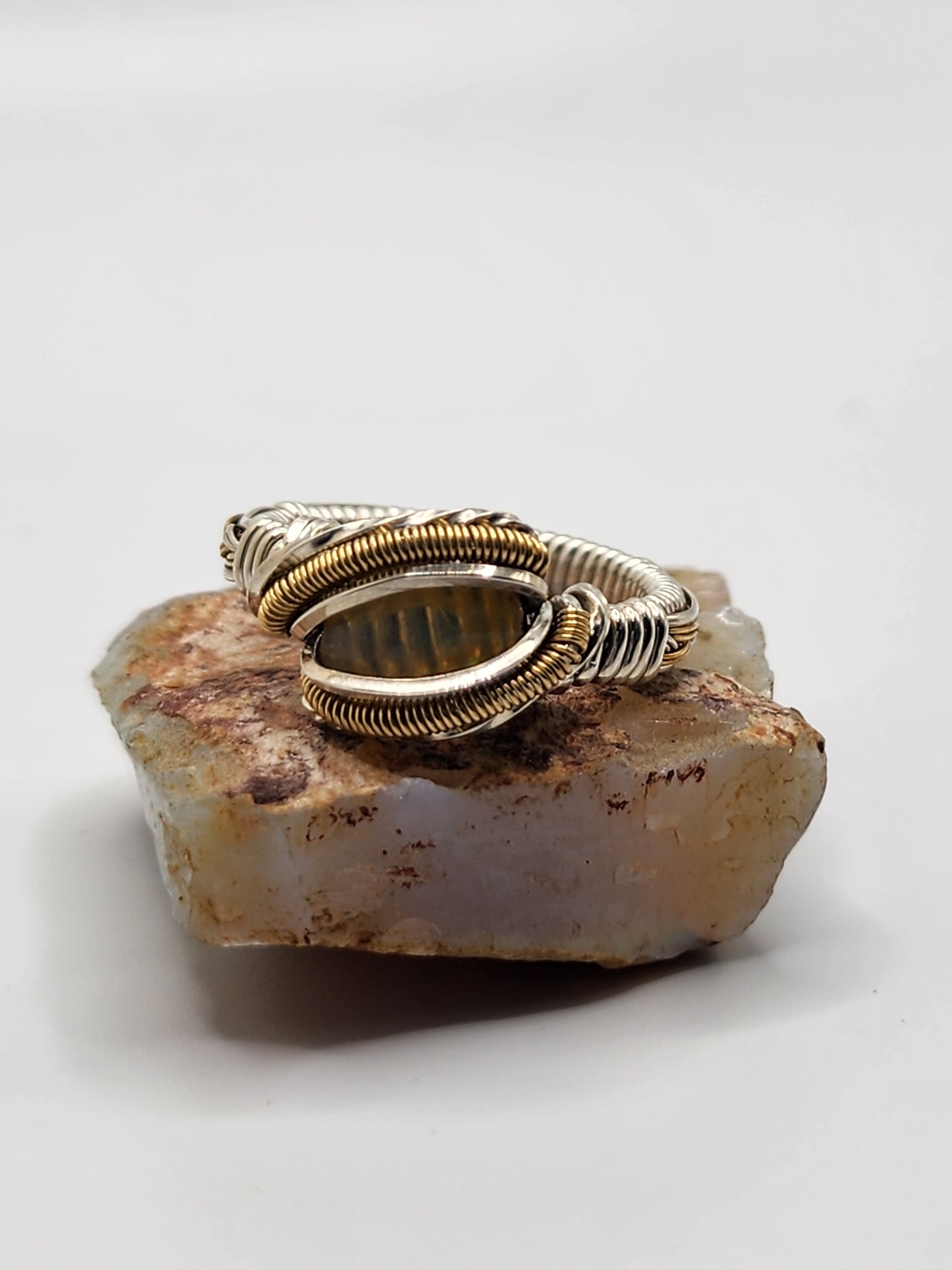 Rosecut Welo Opal Ring